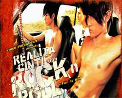 http://piyurx78.multiply.com/journal/item/3/Lirik_OST_Realita_Cinta_dan_Rock_n_Roll